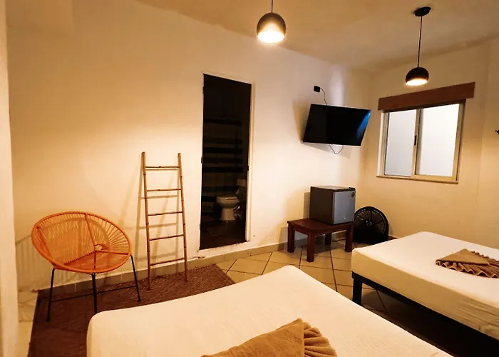 3b Wellness & Adults Only Albergue
